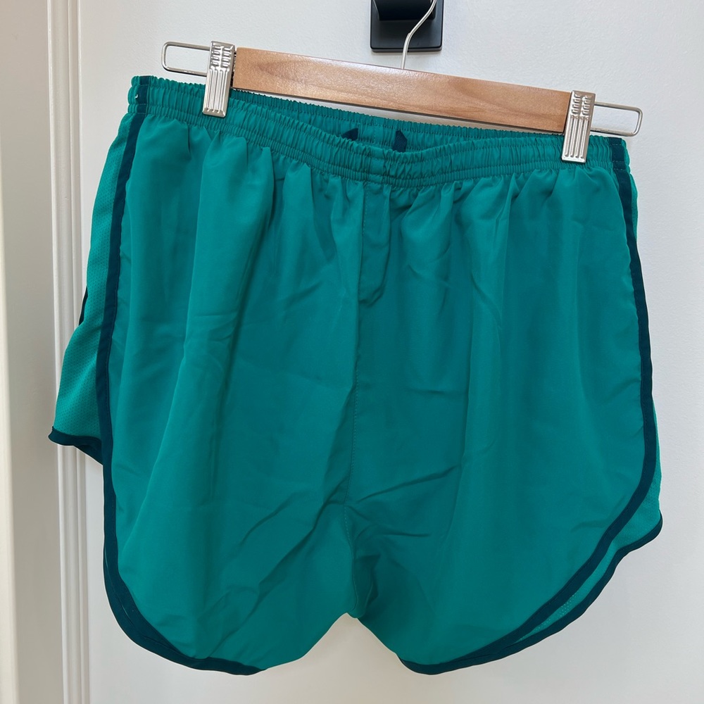 Nike running short